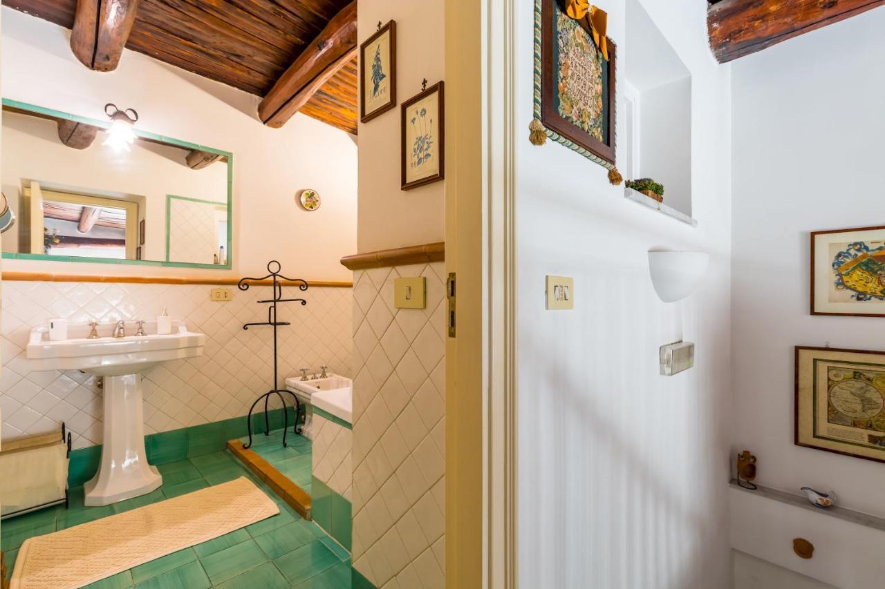 Residenza Capano Charming House By Napoliapartments Exteriör bild