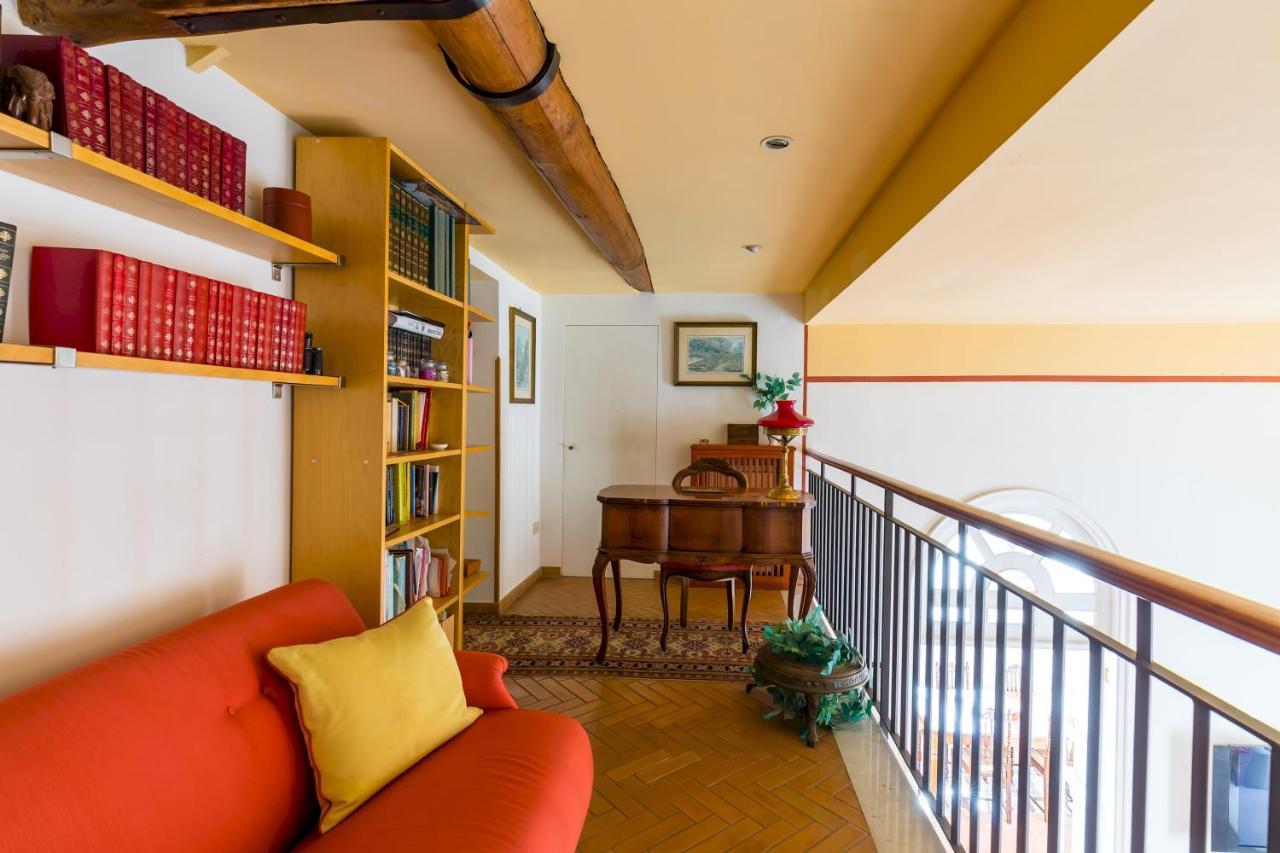 Residenza Capano Charming House By Napoliapartments Exteriör bild
